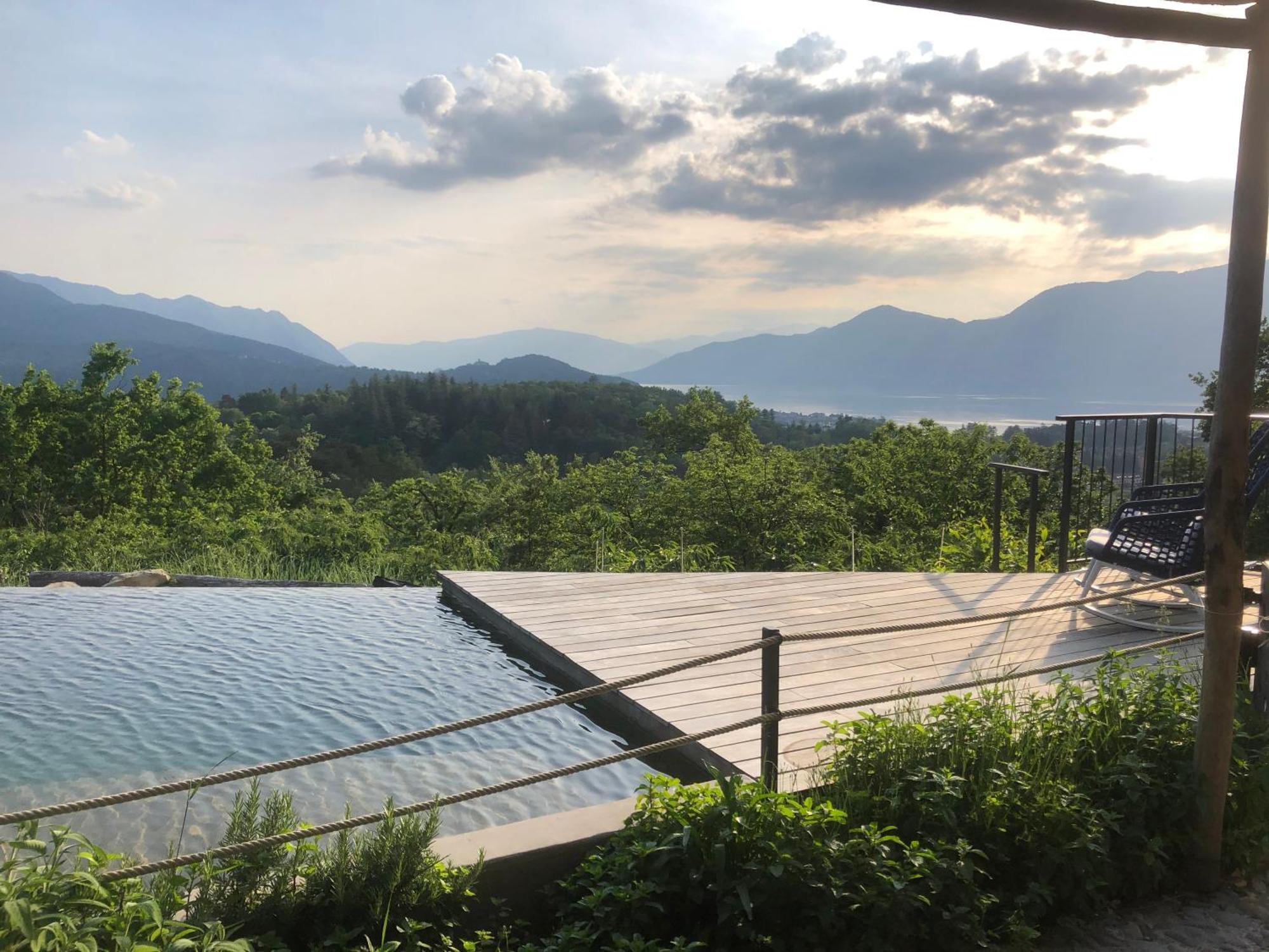Agriturismo Voeuja Lago Maggiore لووِنو المظهر الخارجي الصورة