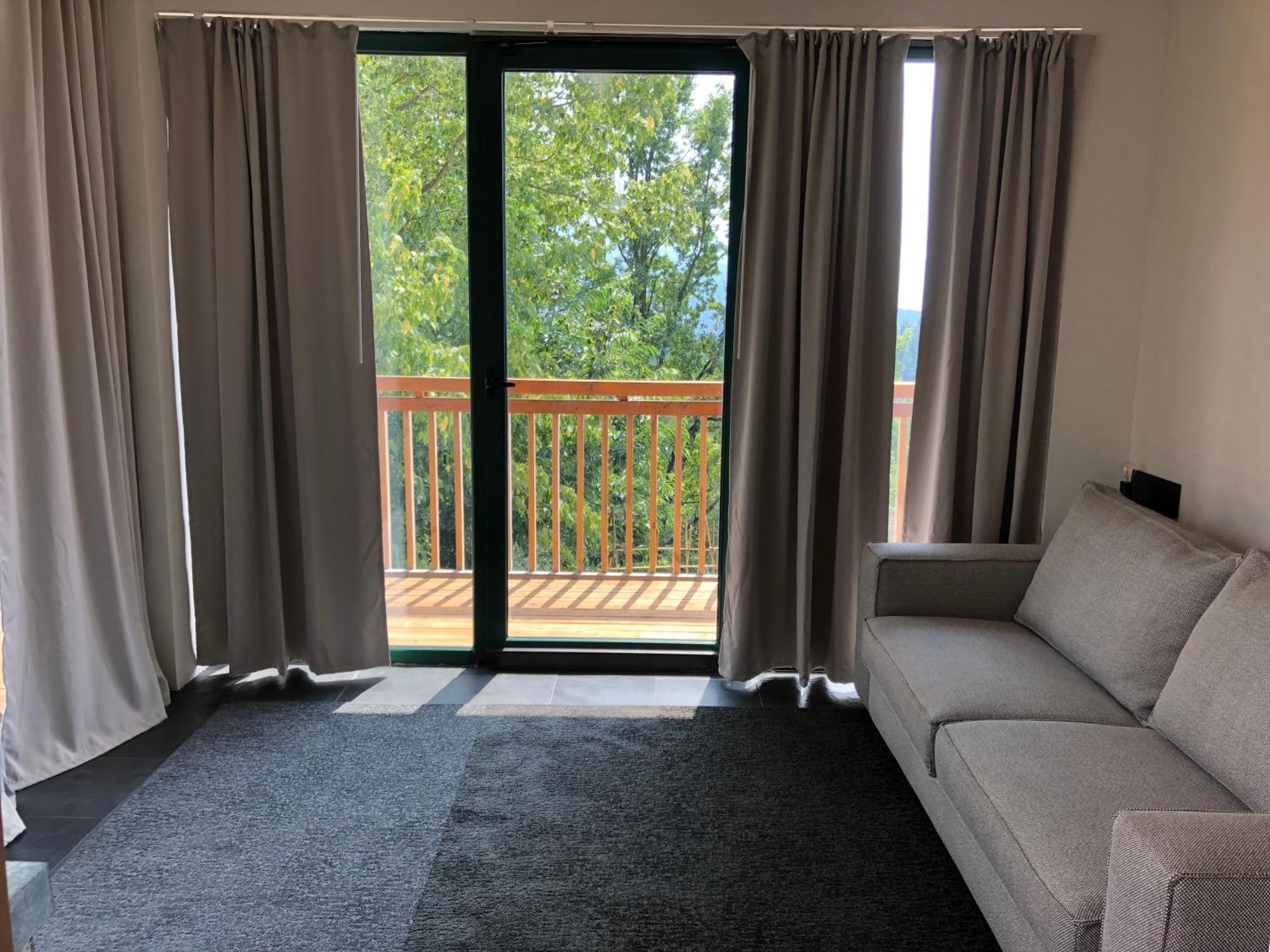 Agriturismo Voeuja Lago Maggiore لووِنو المظهر الخارجي الصورة